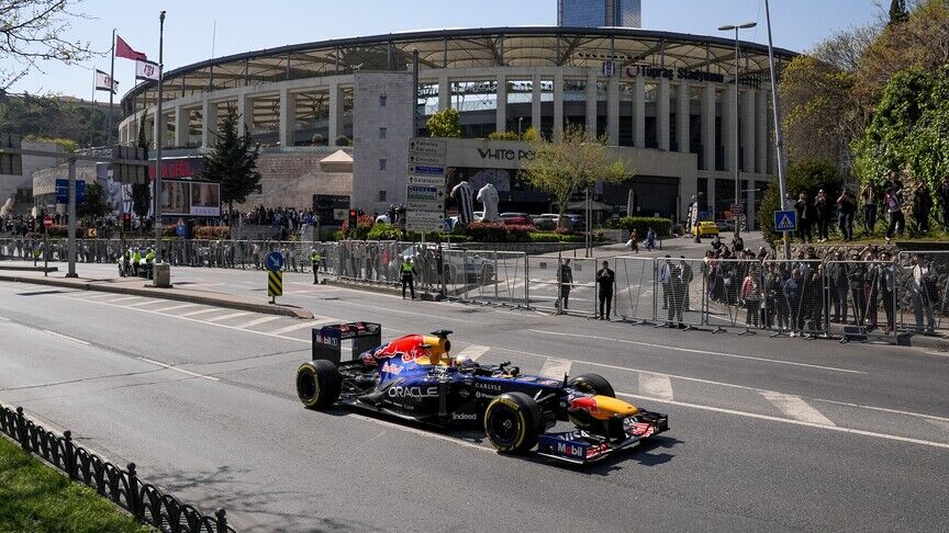İstanbul Turizmine Formula 1 Ilacı Otel, Restoran Ve Taksiciler F1 Hazırlığına Başladı