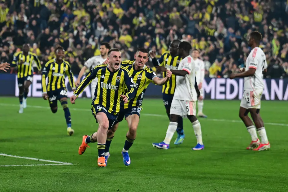 Fenerbahçe'den Beşiktaş derbisi sonrası Galatasaray'a gönderme-1