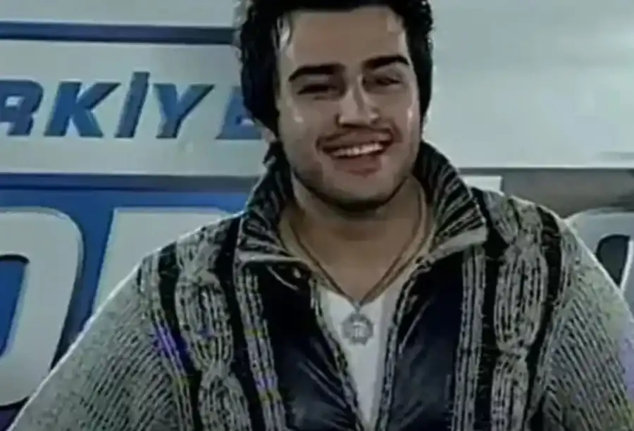 Popstar Rıza Tamer