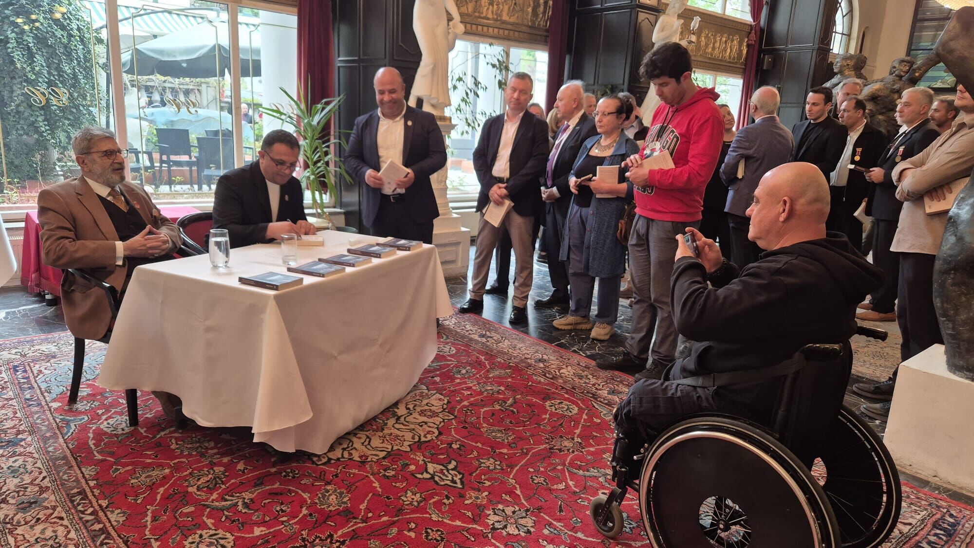 Savaş Yücel Kitap Imza9
