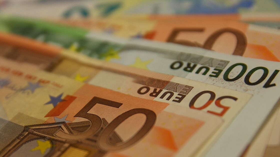 Tüketici Güveni Sarsıldı Euro Bölgesi’nde Hizmet Ve Sanayi Verileri Ayrıştı