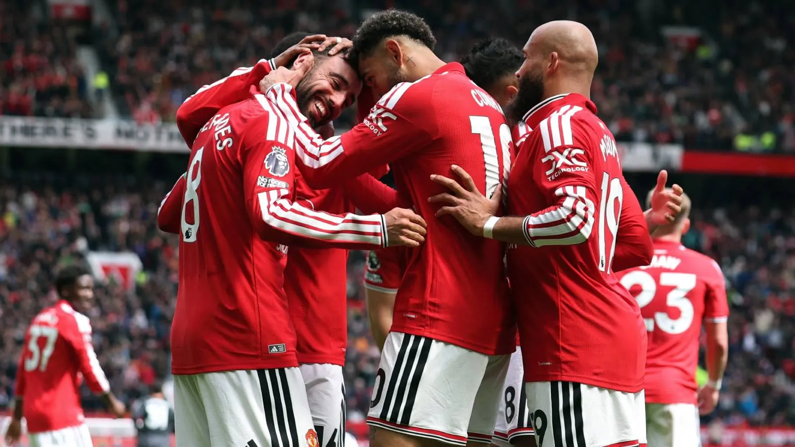Manchester United, Nottingham Forest’ı 3-2 mağlup etti: Bruno Fernandes 20 asiste ulaştı