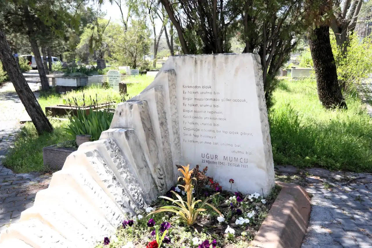 Cebeci Mezarlik (8)