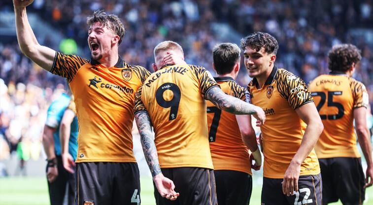 Acun Ilıcalı'nın Hull City'si Premier Lig kapısında: Dev final için geri sayım başladı-1