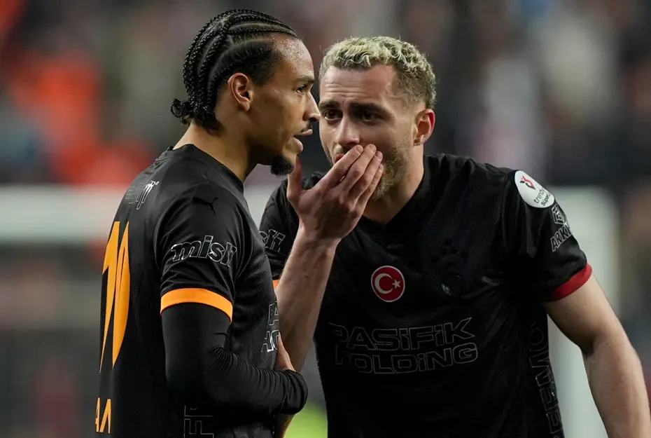 Samsunspor'da karşılaşmasında yedeğe çekilen Leroy Sane'den şaşırtan hareket-1