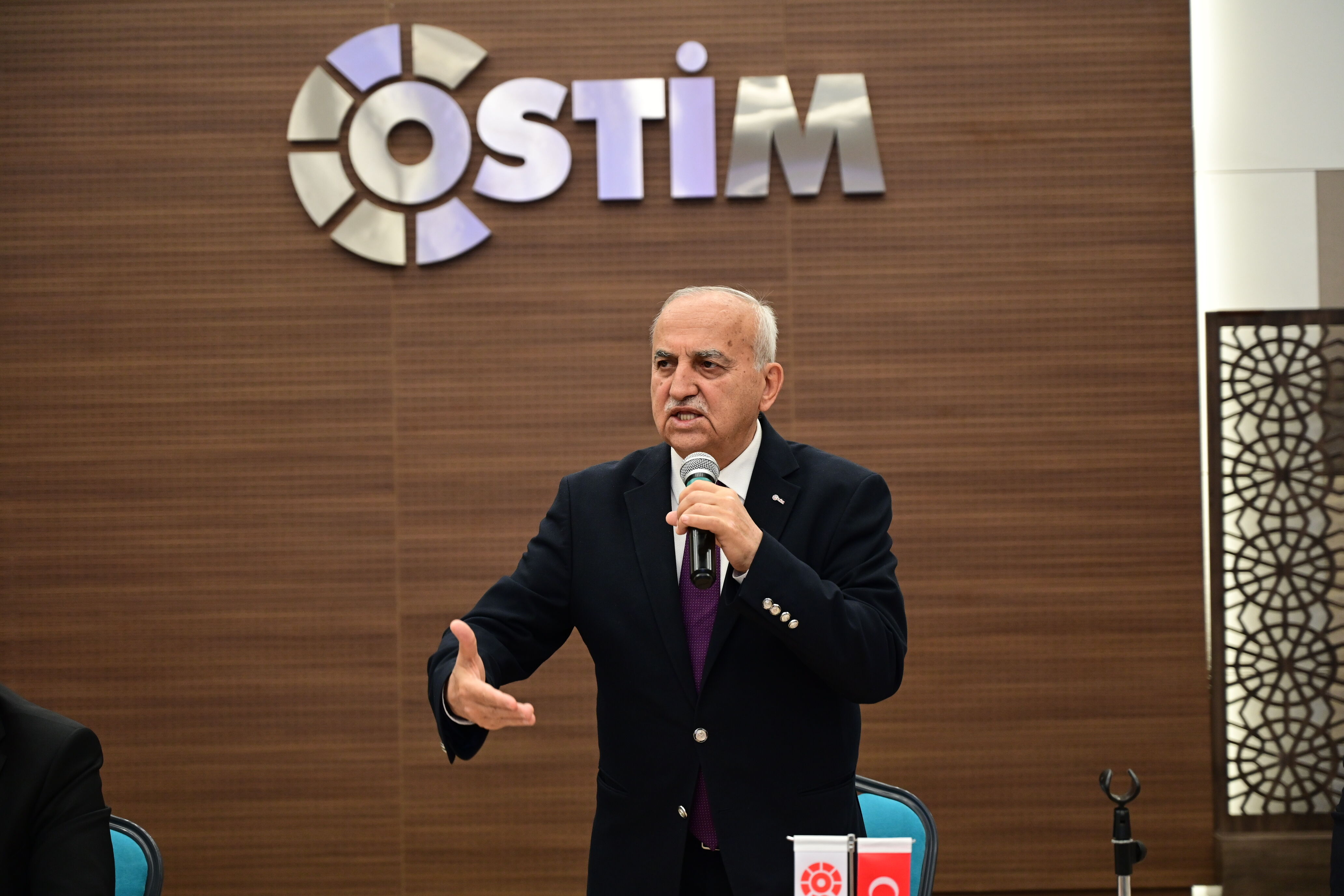 O S T 0856