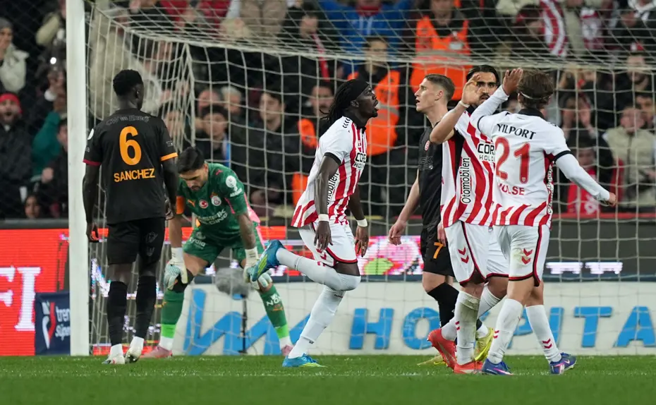 Samsunspor - Galatasaray maçını değerlendiren spor yazarları: