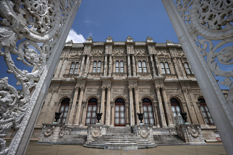 Dolmabahçe Sarayı 170 yaşında-2