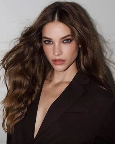 Barbara Palvin 8
