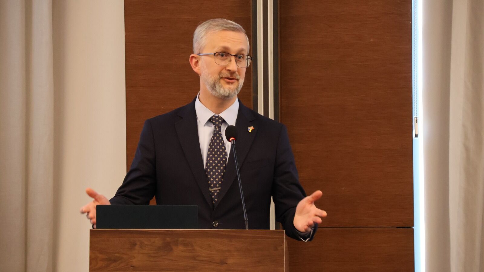 Efj Toplantı Elçi