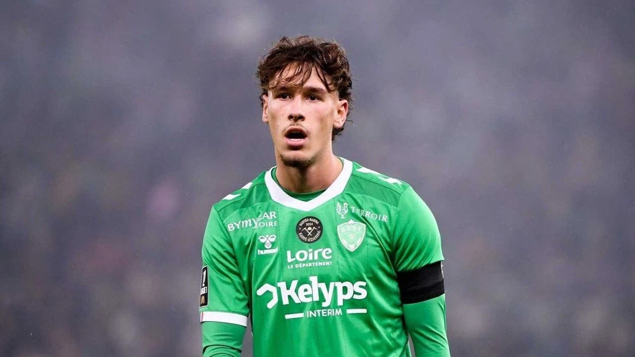 Galatasaray Lucas Stassin Icin 104 Milyon Euro Teklif Etti