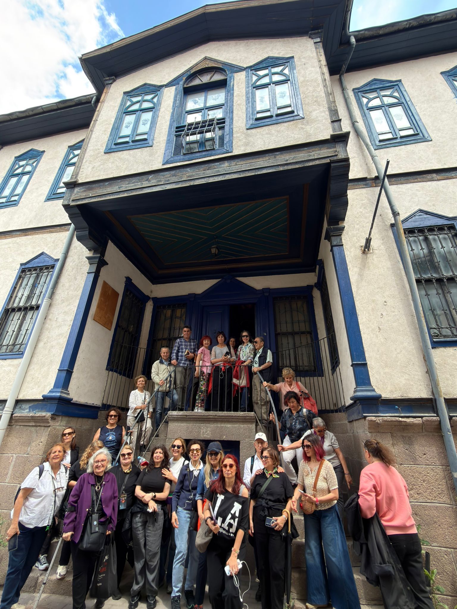 Gezi Rus Evi
