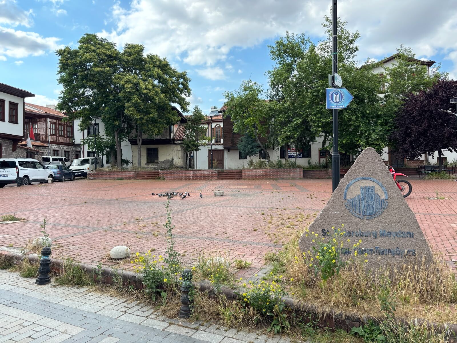 Gezi St Petersburg Meydanı 2