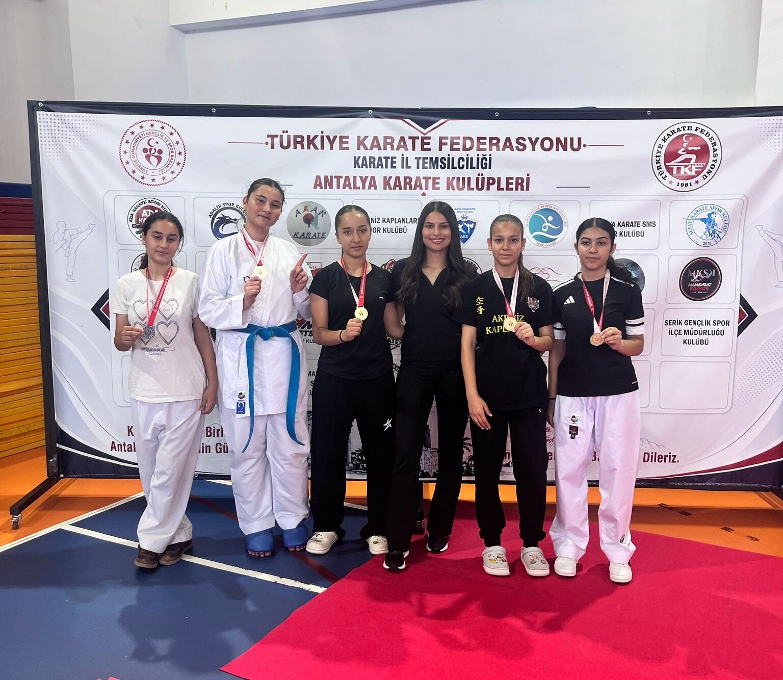 Karate Kızlar