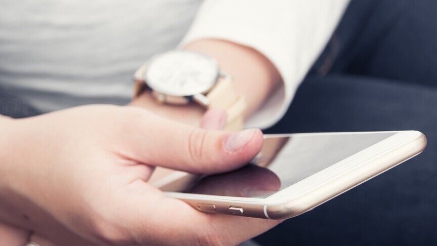 Yurt dışından getirilen telefonlar için kritik değişiklik: BTK tebliği Resmî Gazete'de