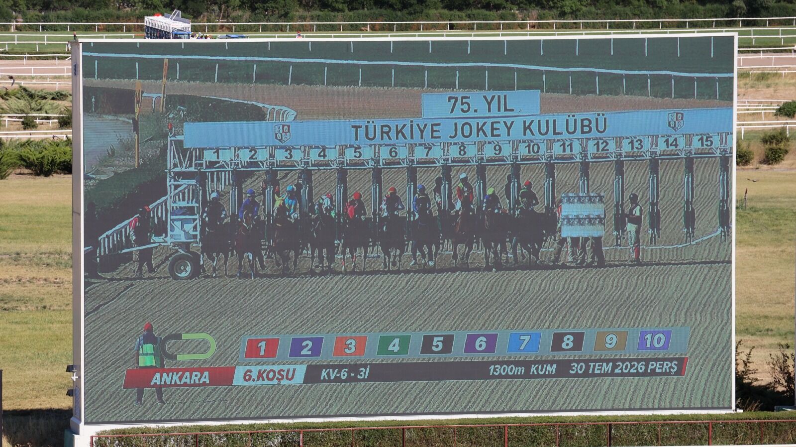At Yarışı 2
