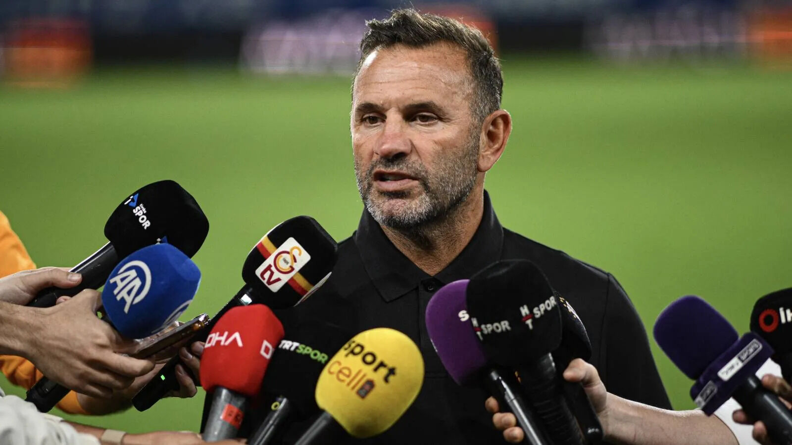Okan Buruk'tan transfer açıklaması: Eksiklerimizin farkındayız, doğru hamleler için sabır gerekiyor