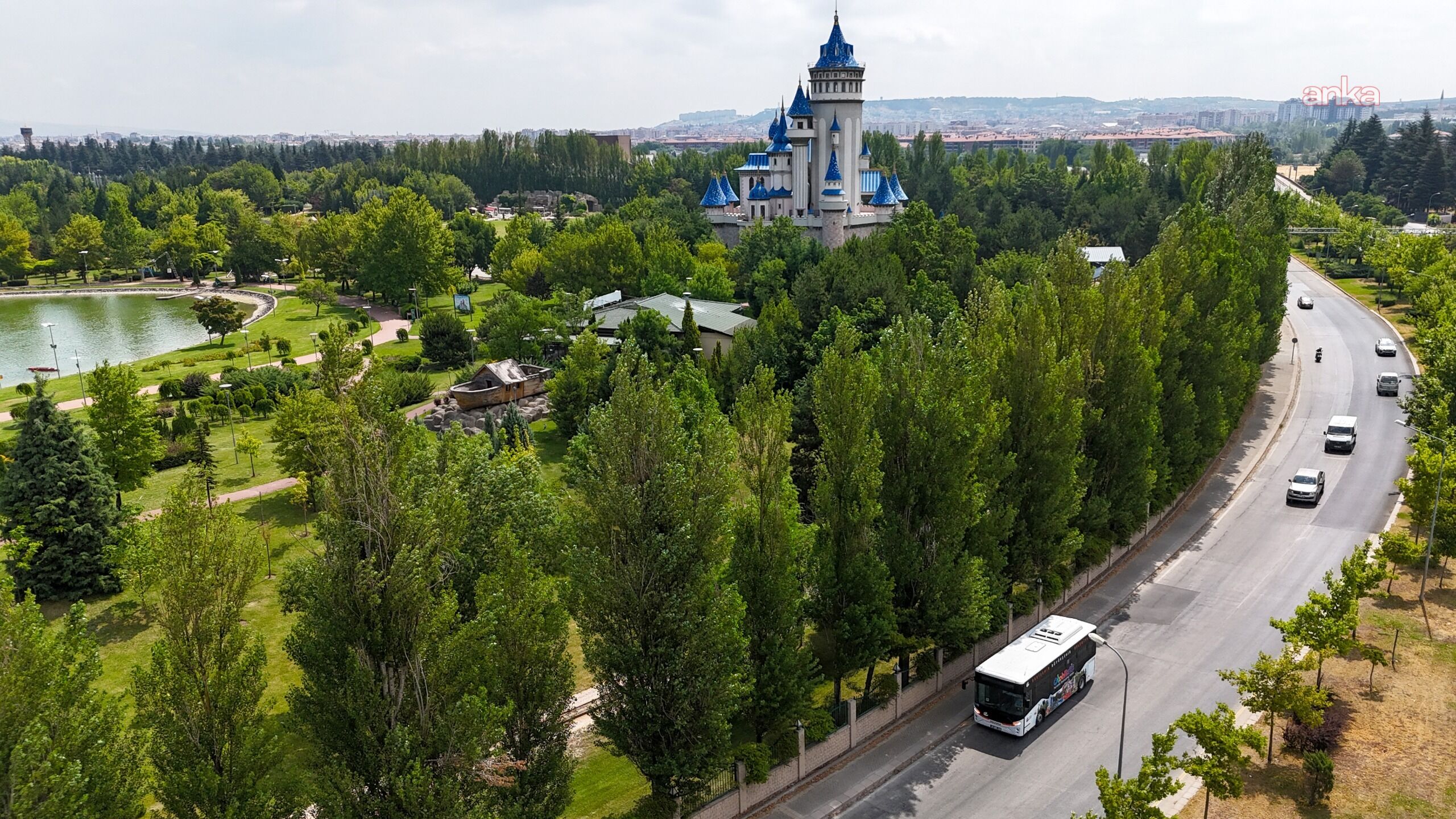 Eskişehir'de Turistik Ulaşım Dönemi: Otobes26 Seferlere Başladı3