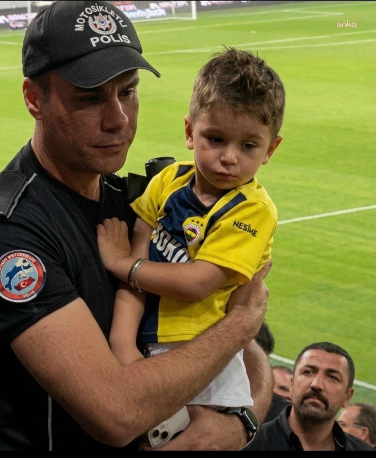 Bakan Çiftçi'den Gençlerbirliği-Fenerbahçe maçında forması çıkarılan çocuğa ilişkin açıklama-1
