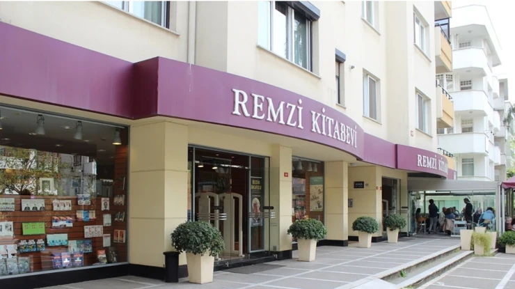 Bagdat Caddesindeki Subesinin Kapanacagi Duyurulmustu Remzi Kitabevinden Yeni Aciklama Agfd