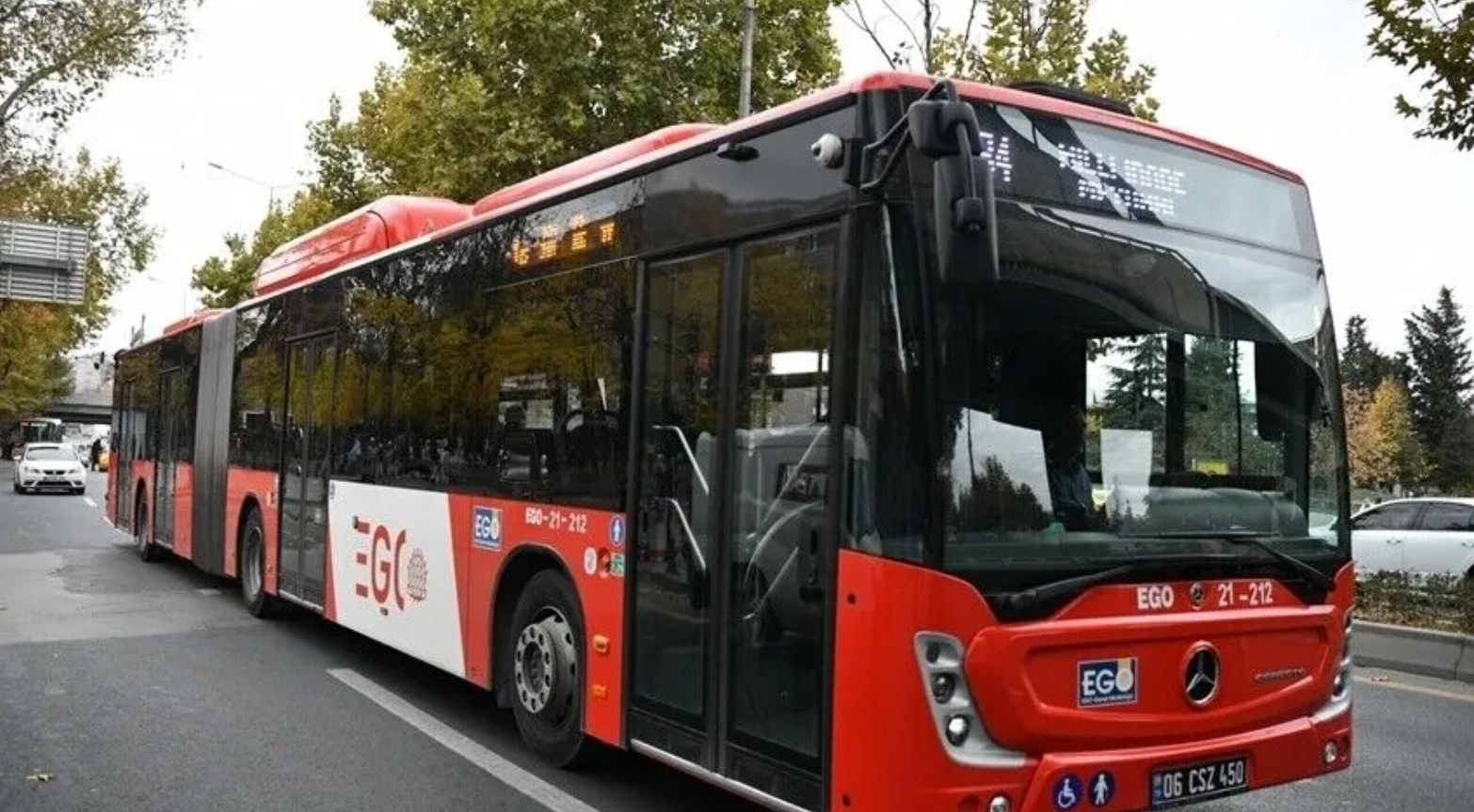 Başkentte 30 Ağustos'ta Toplu Taşıma Ücretsiz Olacak