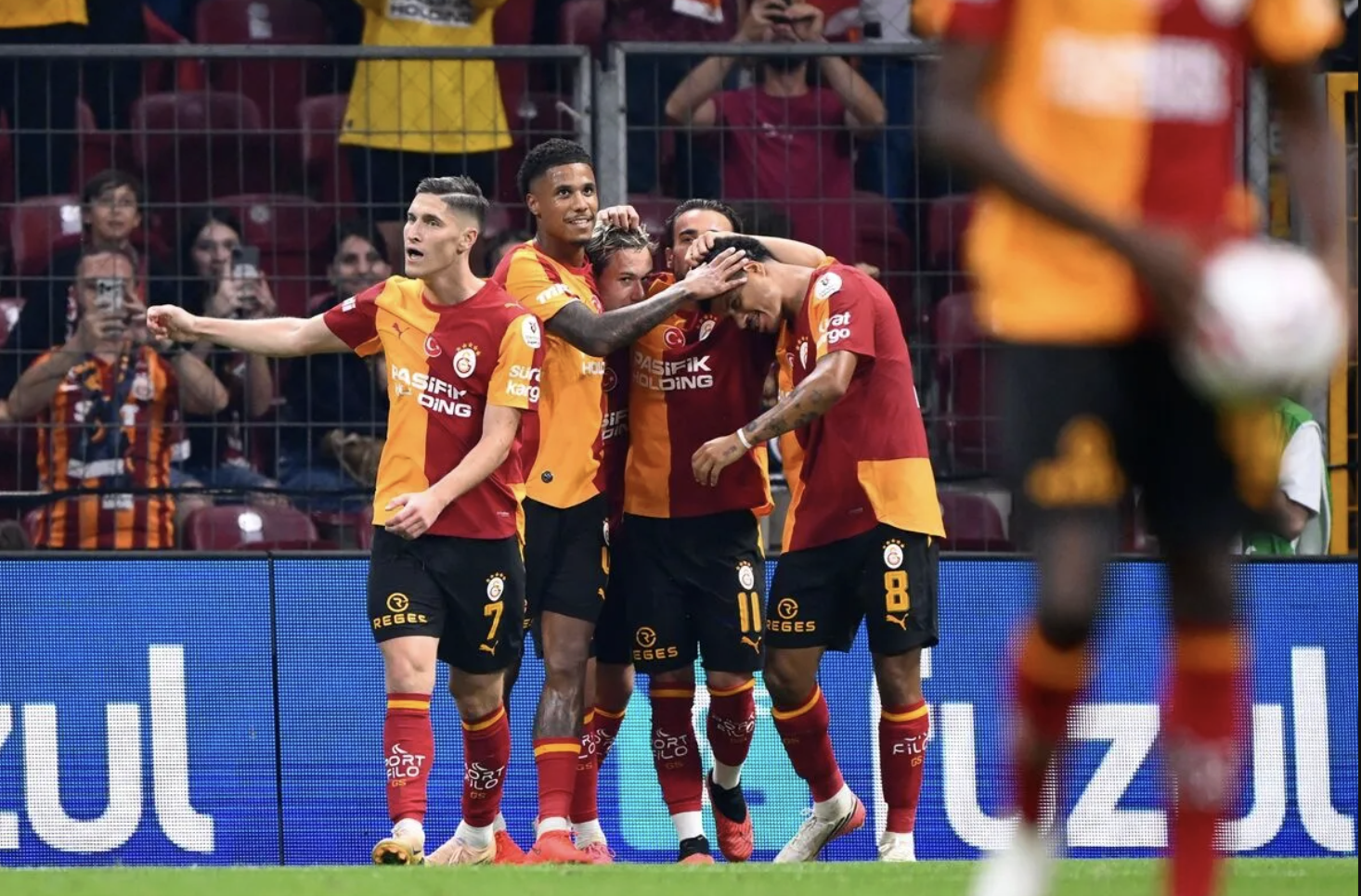 Galatasaray'dan Süper Lig'de Göztepe Karşısında 3 2'Lik Galibiyet