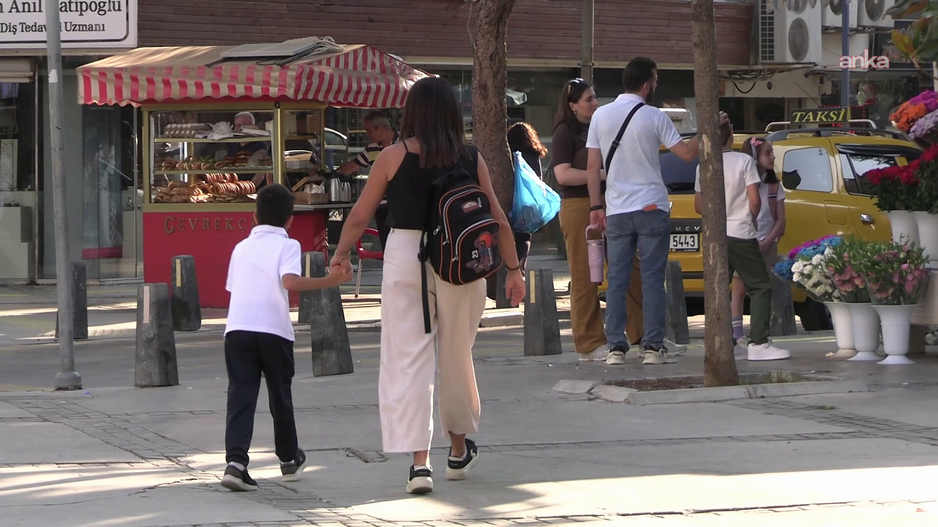Yeni eğitim öğretim yılında ilk ders zili çaldı: Velilerden 'güvenlik' çağrısı