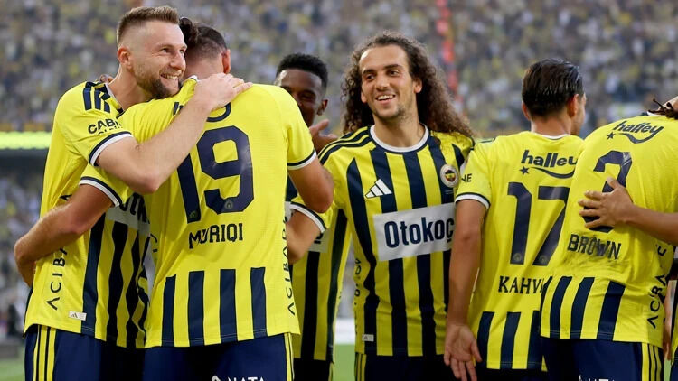 Fenerbahçe, Eyüpspor’u sahasında 8-0 mağlup etti