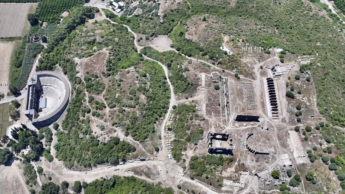 Aspendos'ta tarih yeniden yazılıyor: Yeni keşifle antik kentin geçmişi 6 bin yıl öncesine dayandı-1