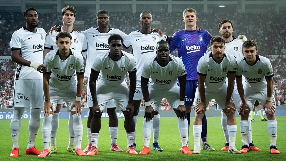 Besiktas Takim Kadro Poku 3