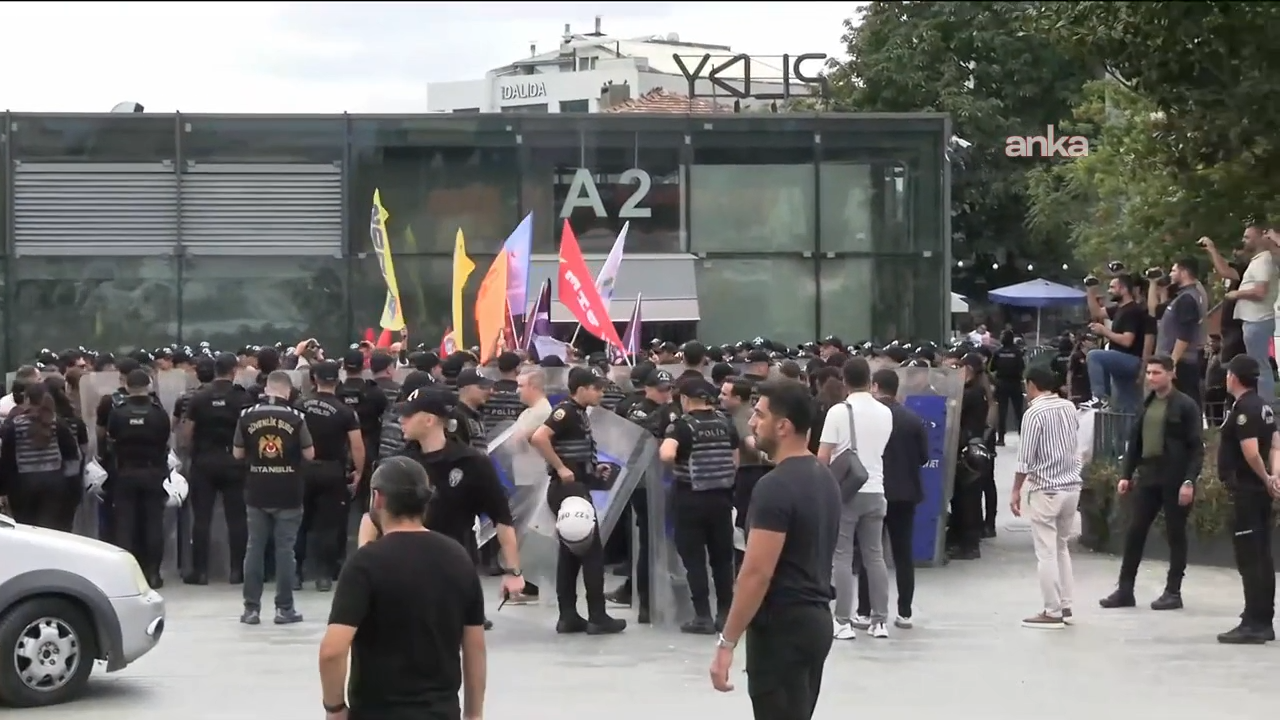 Çağlayan'daki %22Ailem Güvende%22 Protestosuna Polis Müdahalesi2