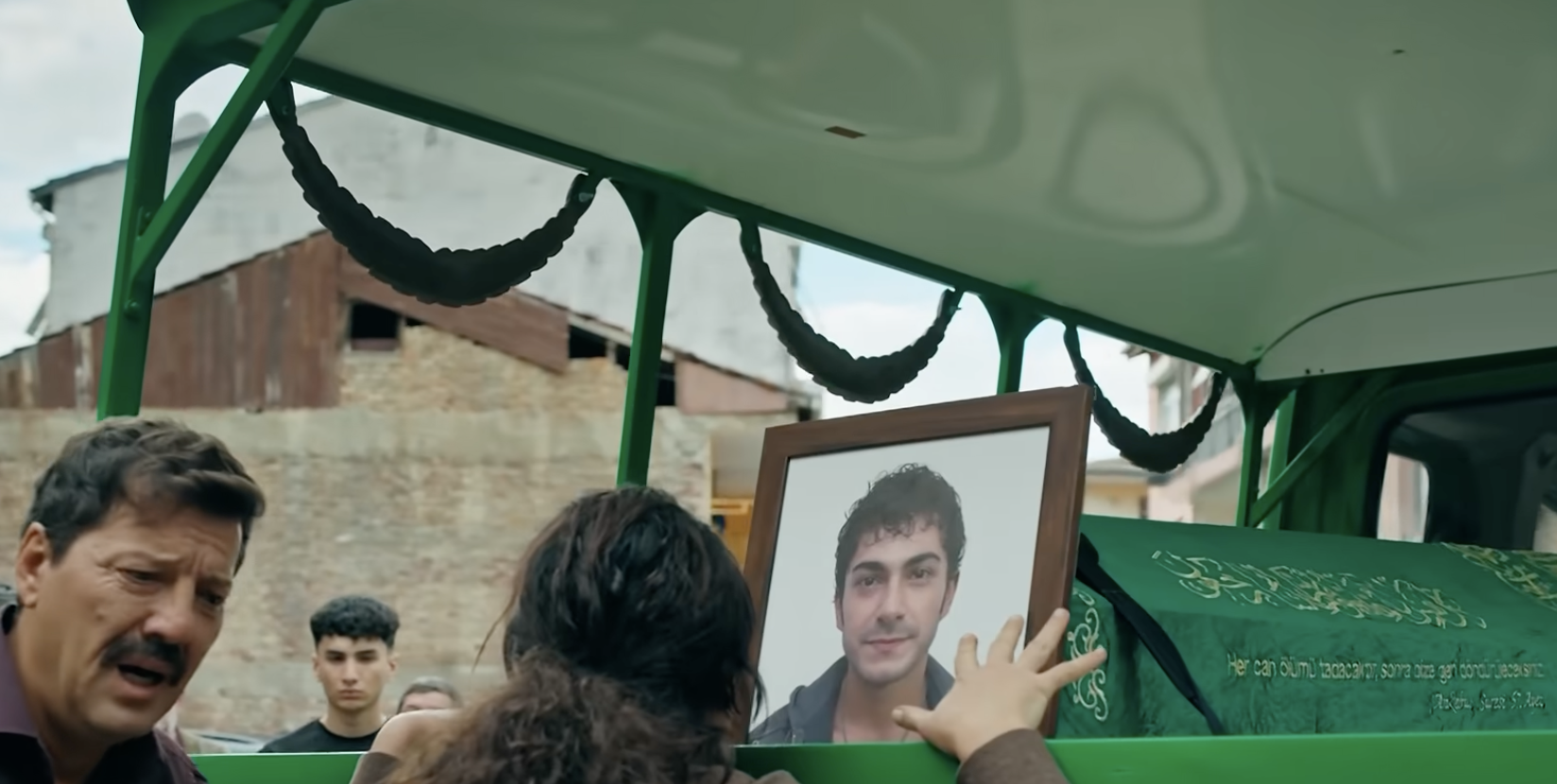 Altı Üstü İstanbul