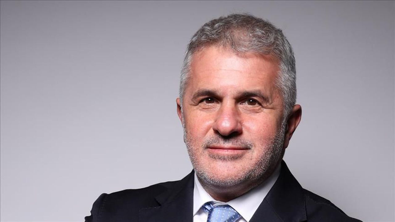 Emir Munir Sarpyener 17