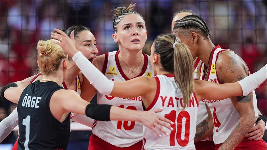 Filenin Sultanlari Milli Takim Voleybol 2 351954(2)