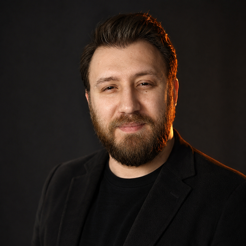 Yapay Zeka Dijital Pazarlama Uzmanı Gökhan Aralık
