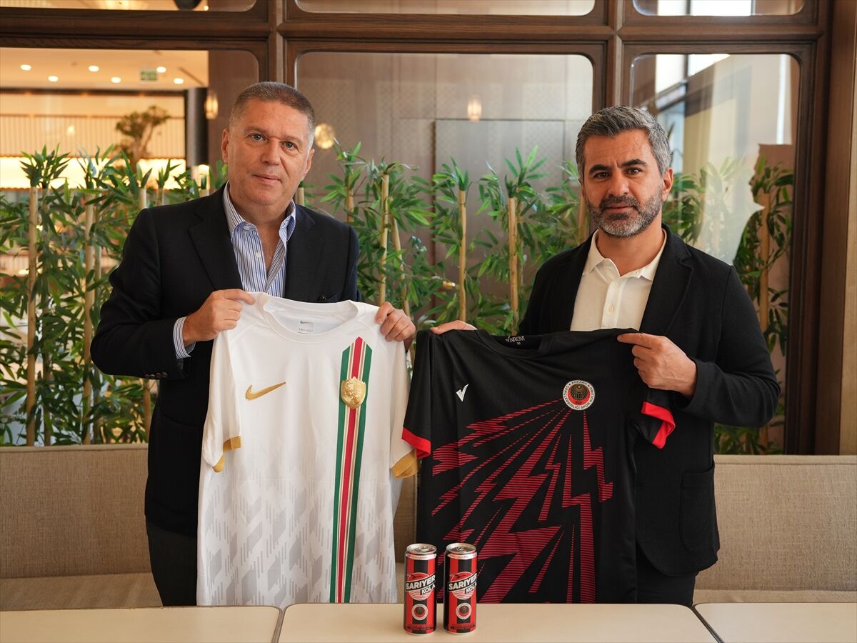 Gençlerbirliği ile Amed Sportif Faaliyetler yöneticileri dostluk yemeğinde buluştu