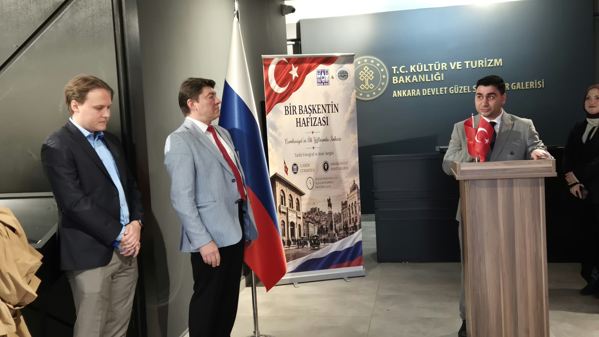 Bir Başkentin Hafızası Sergi