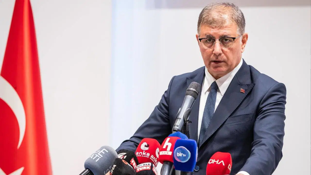 Cemil Tugay AKP'ye geçiş sürecini anlattı: Soruşturma iddialarına yanıt verdi-2