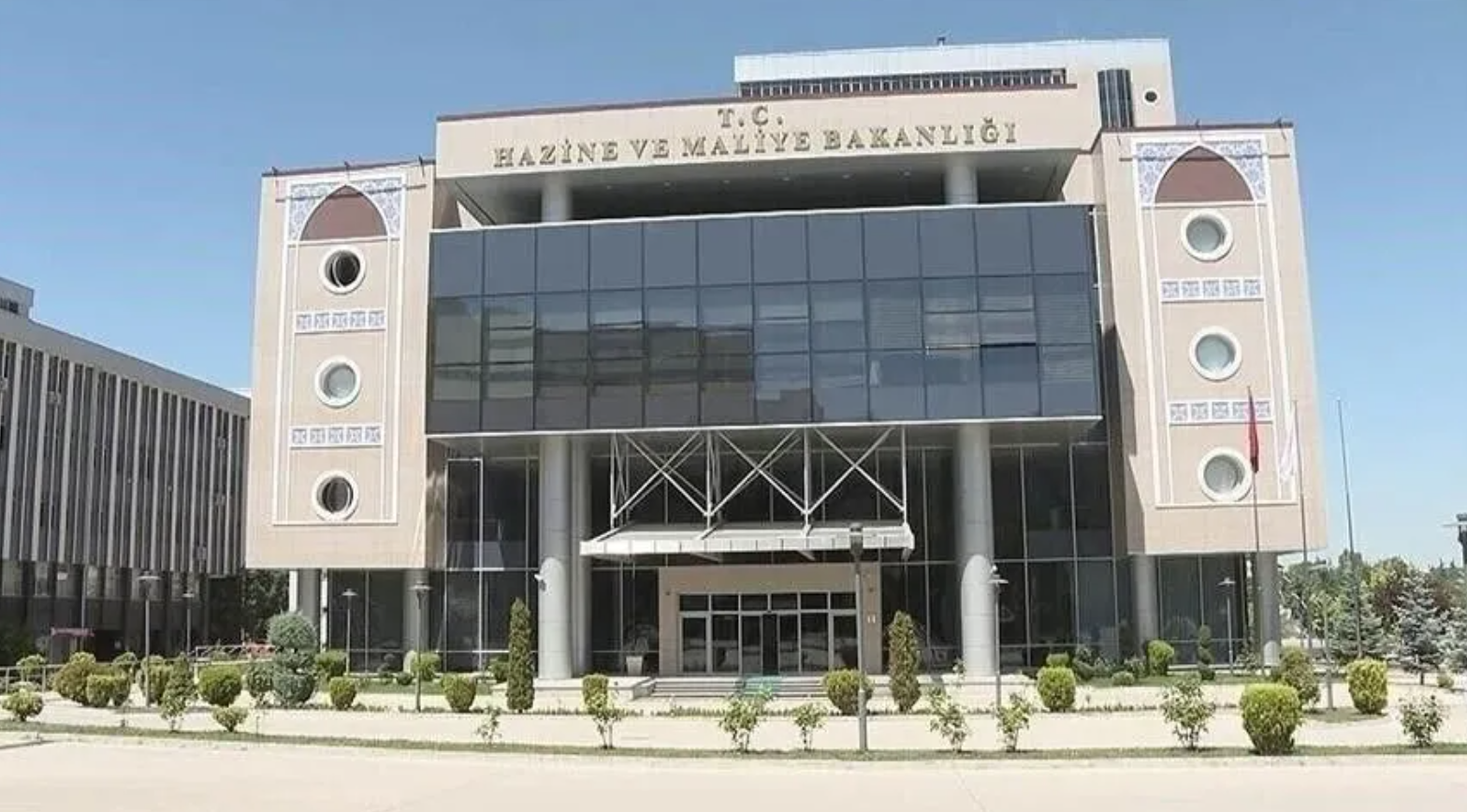 Hazine ve Maliye Bakanlığı: 5 borçlanma aracı satışa sunulacak