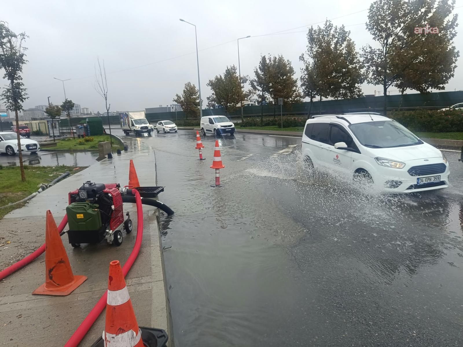 İbb Duyurdu: İstanbul'da 84 Yılın En Yüksek Yağış Miktarı Kaydedildi3