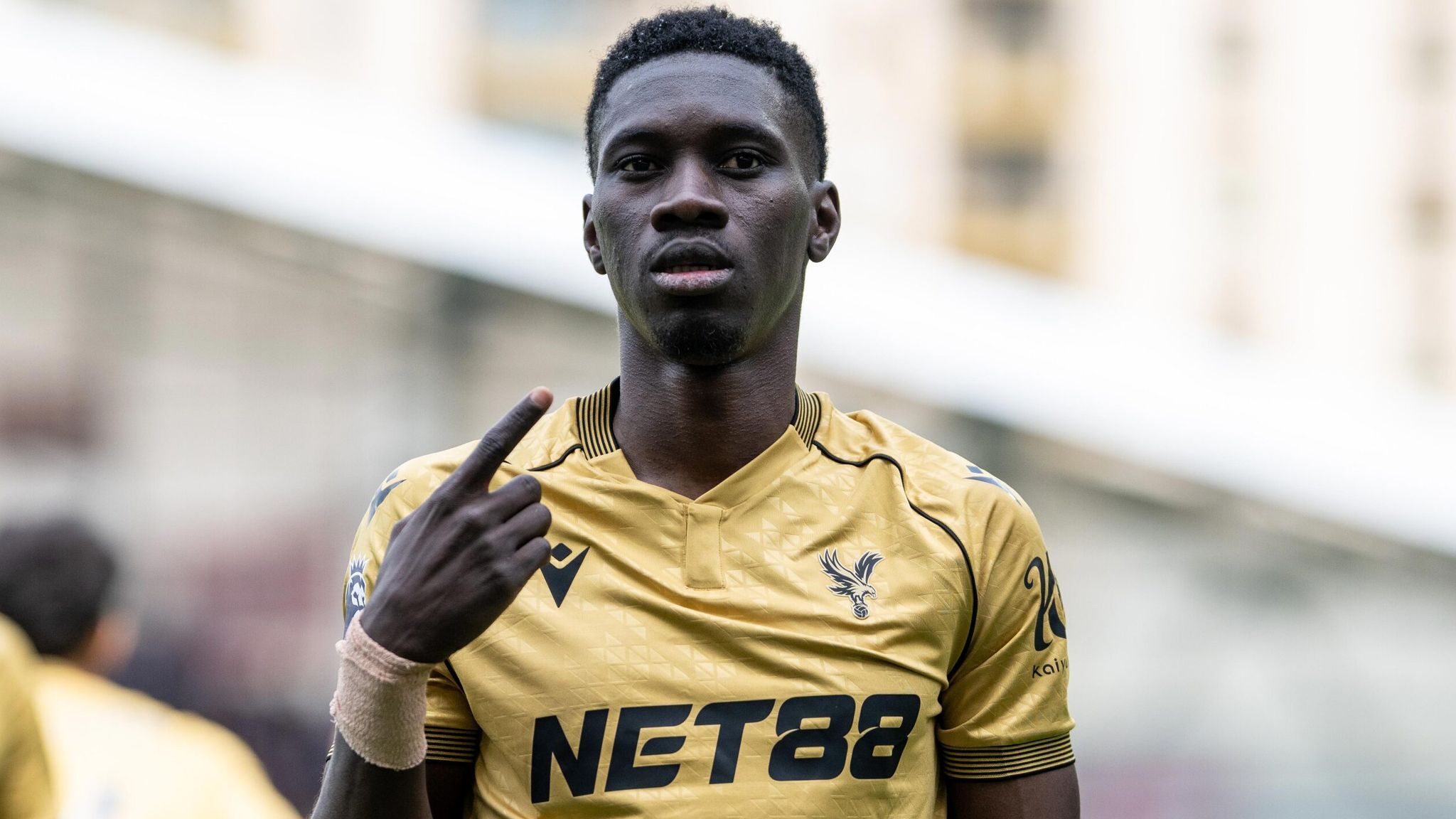 Ismaila Sarr 8
