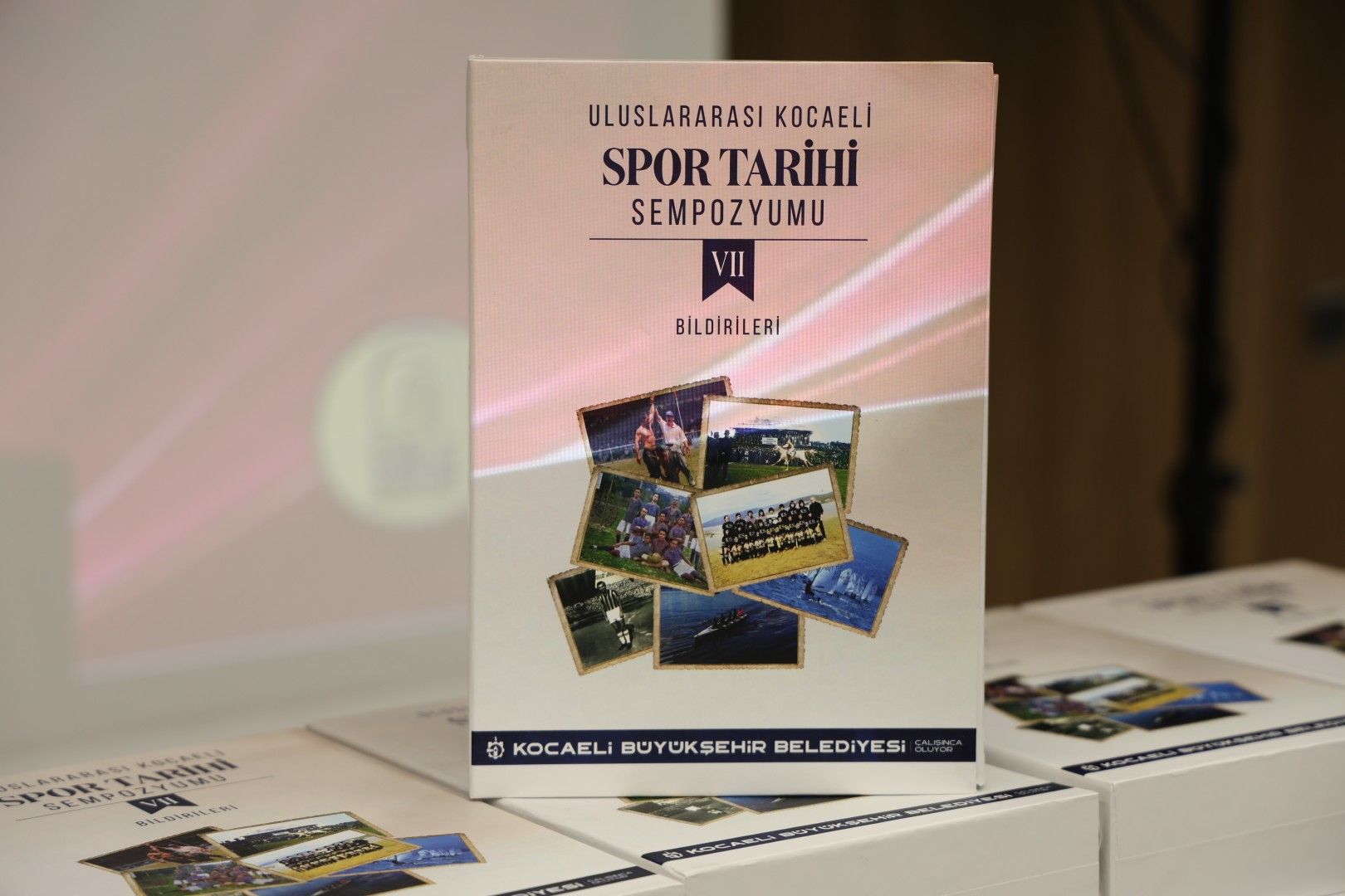 Kocaeli Spor Tarihine Işık Tutan Eser Tanıtıldı (1)