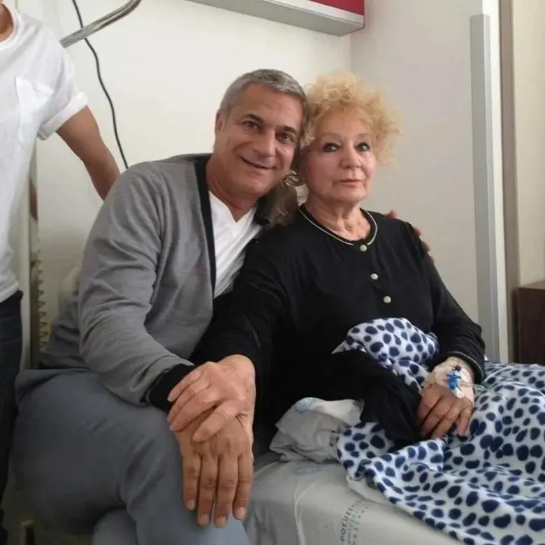 Mehmet Ali Erbil Anne