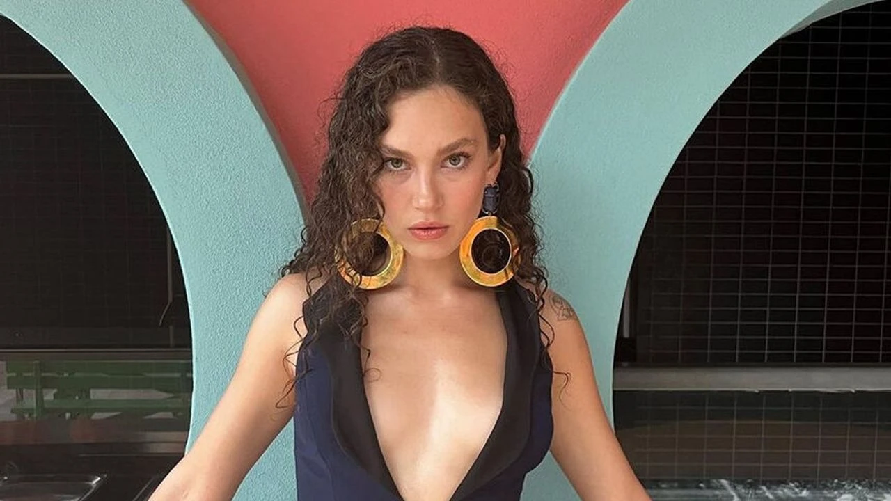 Melisa Şenolsun 4