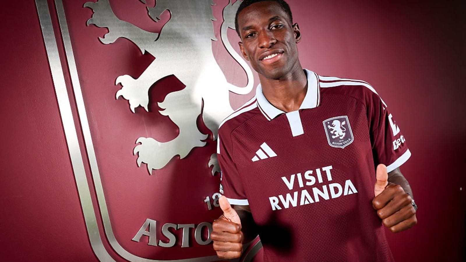 Nicolas Jackson kimdir, kaç yaşında, hangi takımlarda oynadı? Aston Villa'nın Senegalli golcüsünün kariyeri