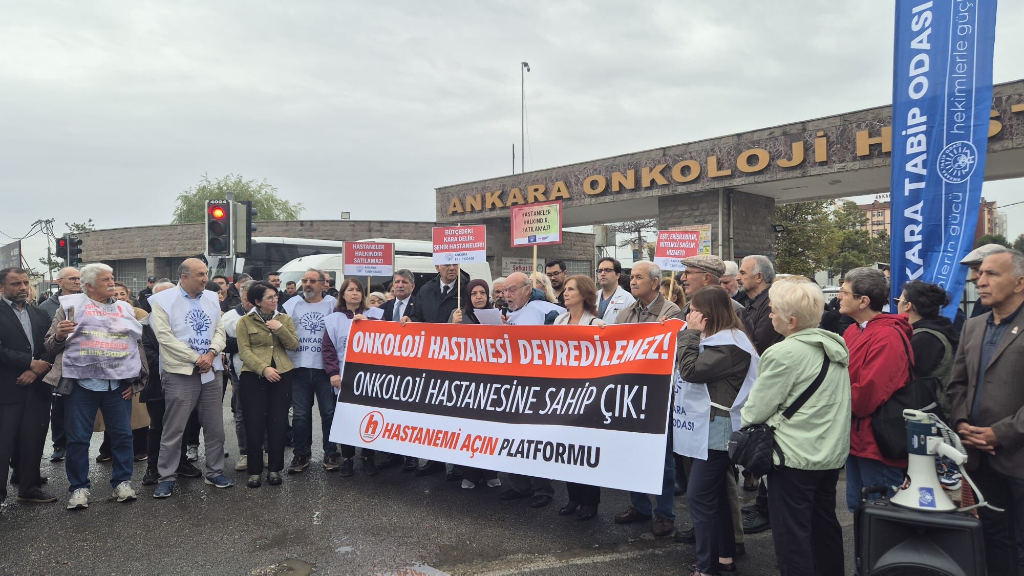 “Onkoloji Hastanesi Hayattır, Kıymayın”1