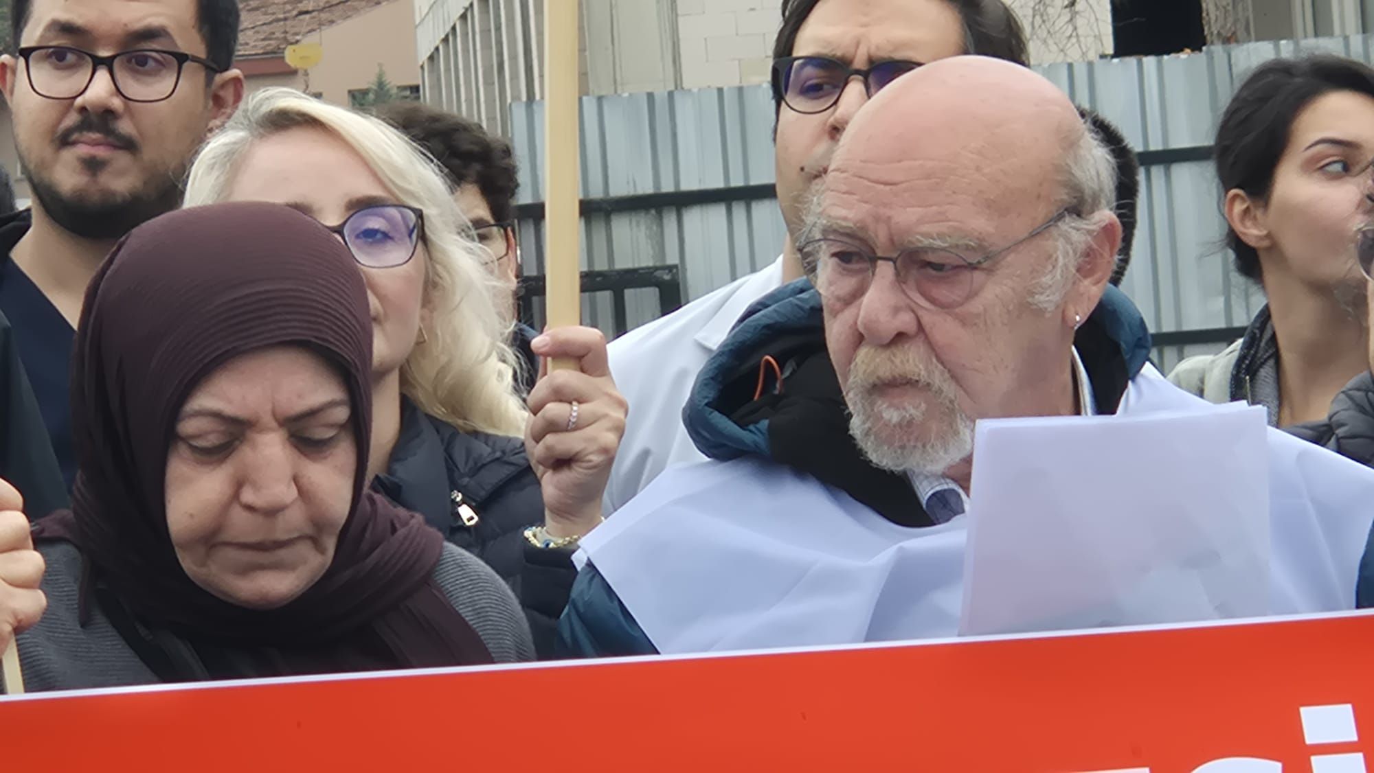 “Onkoloji Hastanesi Hayattır, Kıymayın”4
