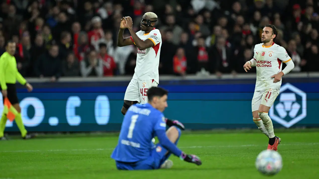 Osimhen 1-1