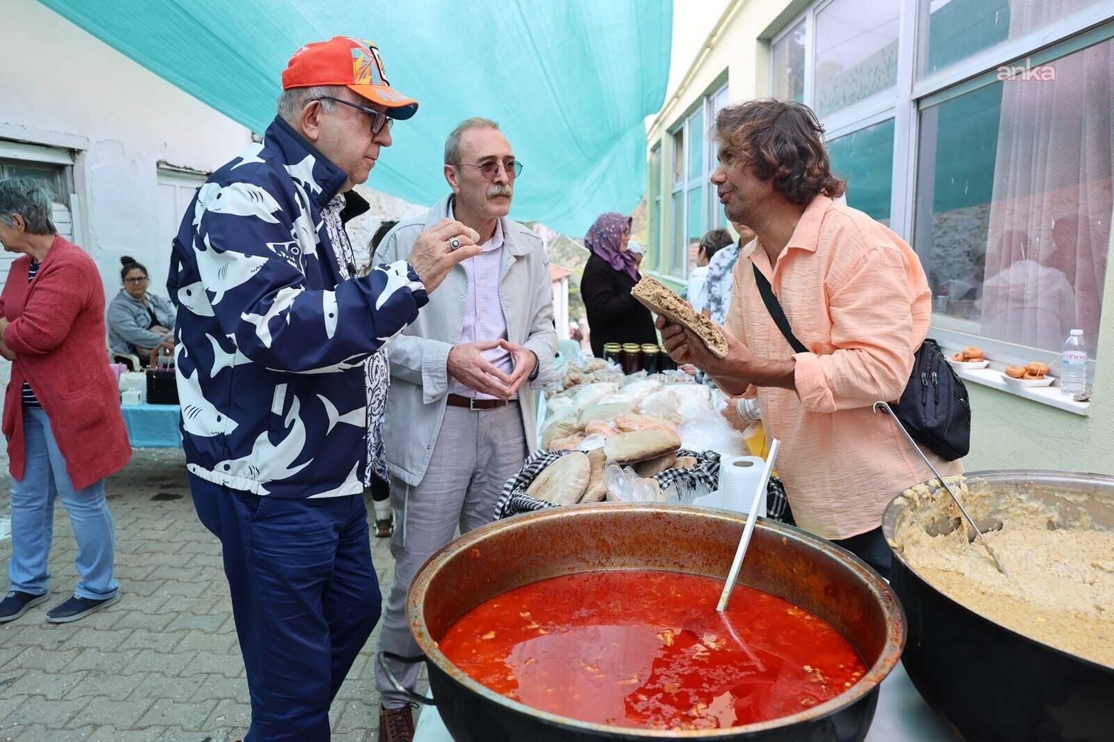 Taşlıca’nın Yöresel Lezzetleri “Deniz Ürünleri Festivali”Nde Ziyaretçilerle Buluştu4