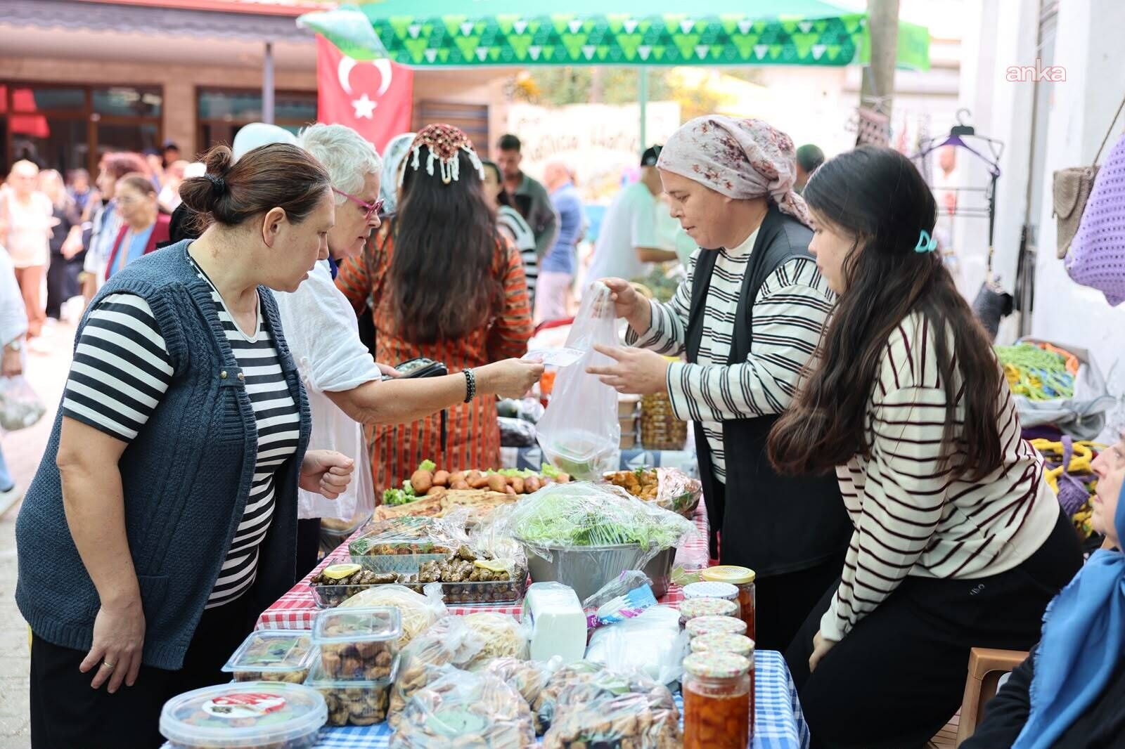 Taşlıca’nın Yöresel Lezzetleri “Deniz Ürünleri Festivali”Nde Ziyaretçilerle Buluştu5